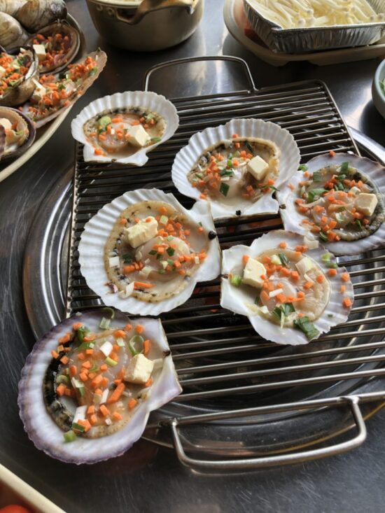 Barbecued Shellfish in Busan