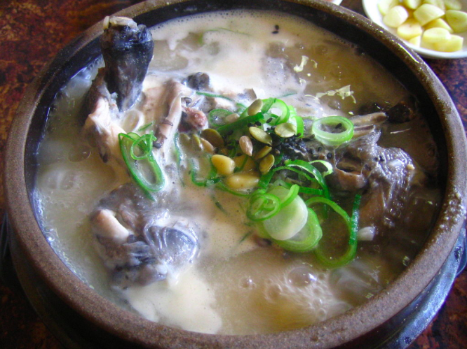 photo by ayustety (flickr) / CC BY-SA